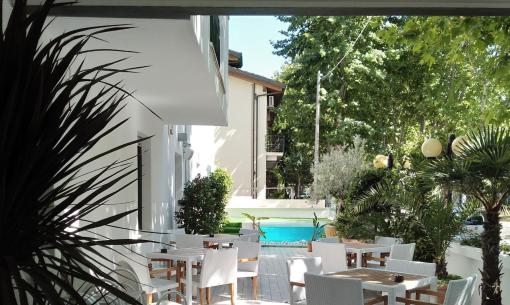 hotelkristalex en special-stay-for-adunata-degli-alpini-in-hotel-in-cesenatico 017