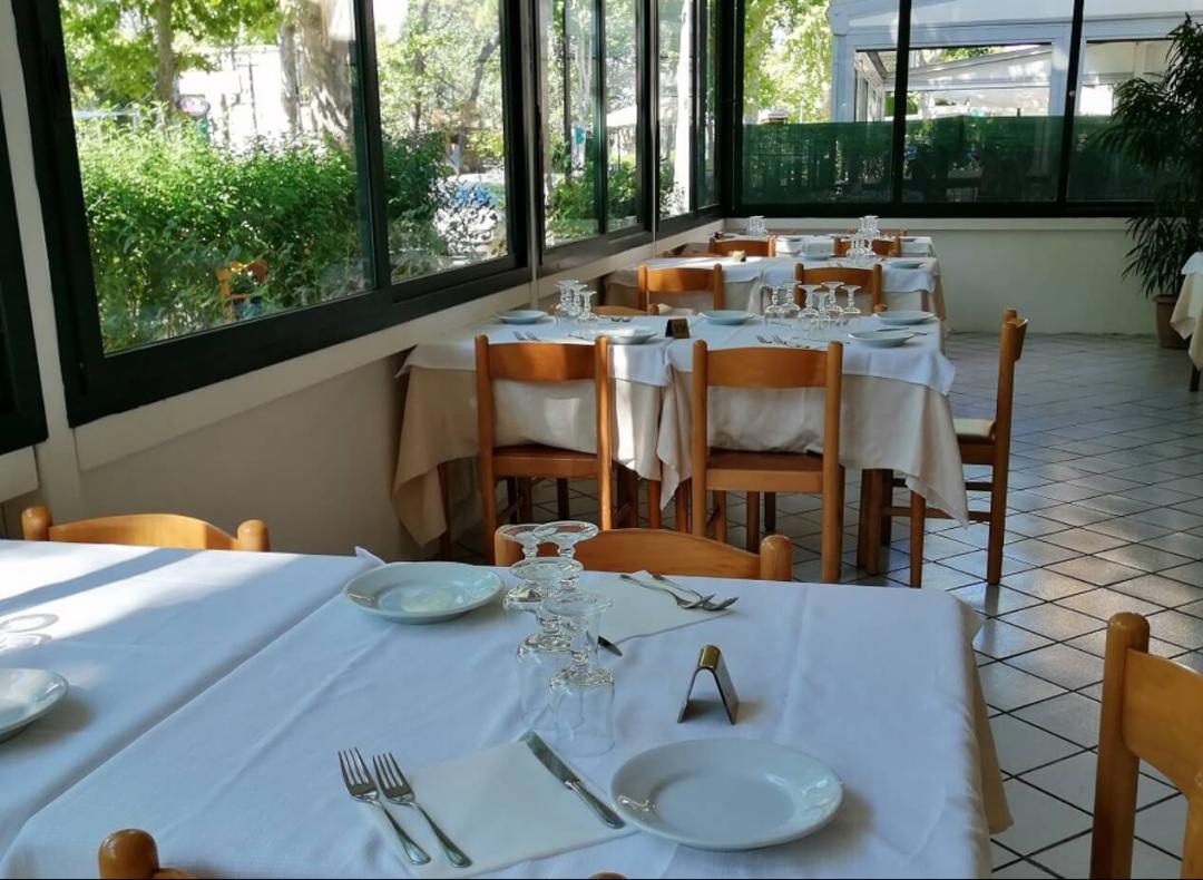 hotelkristalex fr restaurant-chiens-admis-cesenatico 016