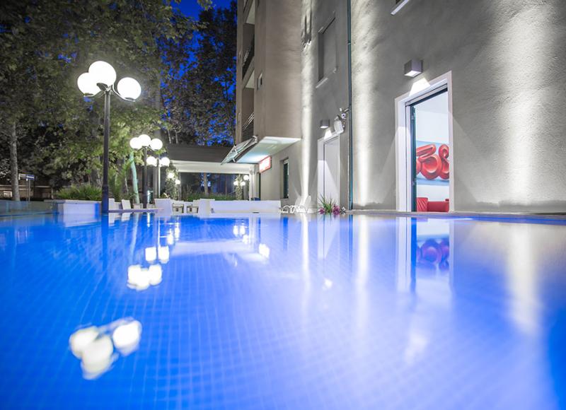 hotelkristalex en cesenatico-pet-beach-and-swimming-pool 021